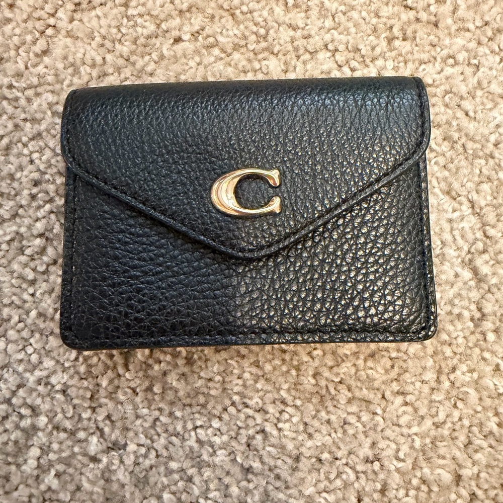 Coach Pebbled Leather Cardholder